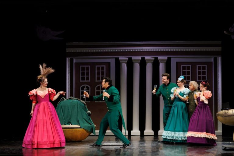 В столице Калмыкии состоится премьера спектакля «Шинель»