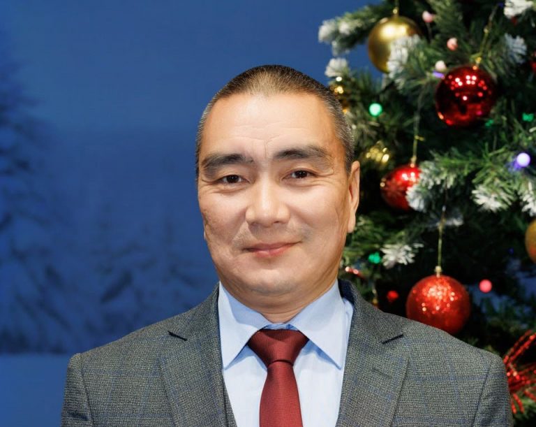 Баир Сангаджиев назначен врио директора театра